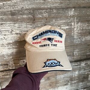 Vintage Reebok Tan New England Patriots Super Bowl Champions hat.